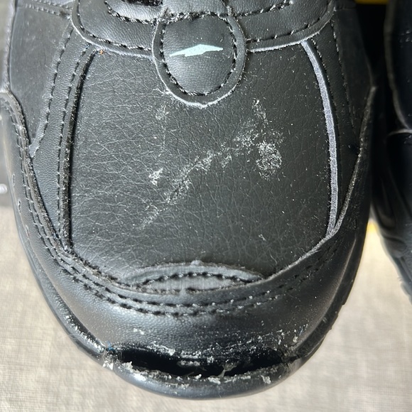 Avis slip resistant memory foam shoe - Picture 4 of 7